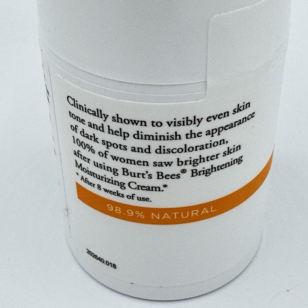 Burt's Bees Brightening Moisturizing Cream Daisy Extract 1.8oz NOS Read - Picture 5 of 14